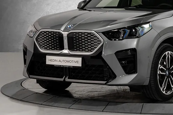 BMW Ix2 2025 photo 2