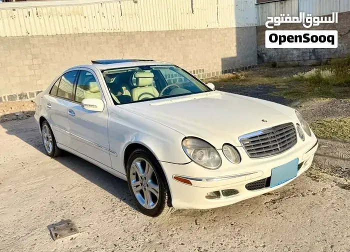 Mercedes-Benz E-Class 2006 photo 2