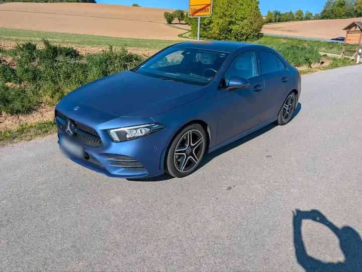 Mercedes-Benz A200