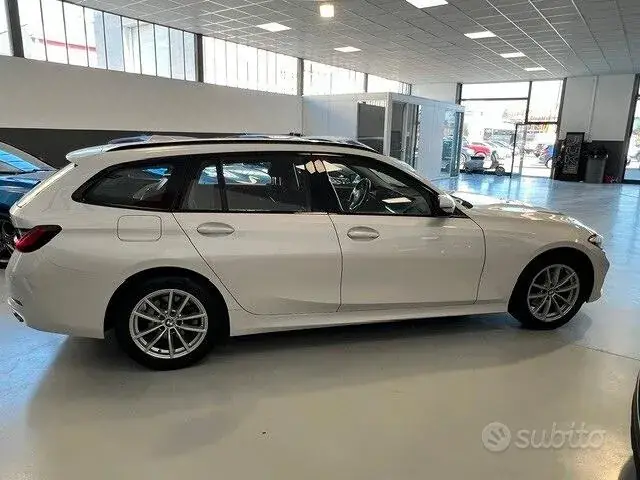 BMW 320D 2023 photo 5