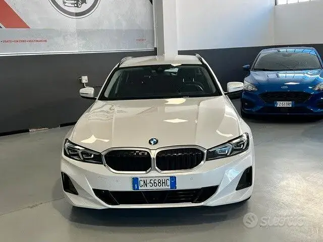 BMW 320D 2023 photo 2