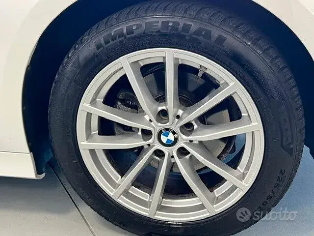BMW 320D 2023 photo 4