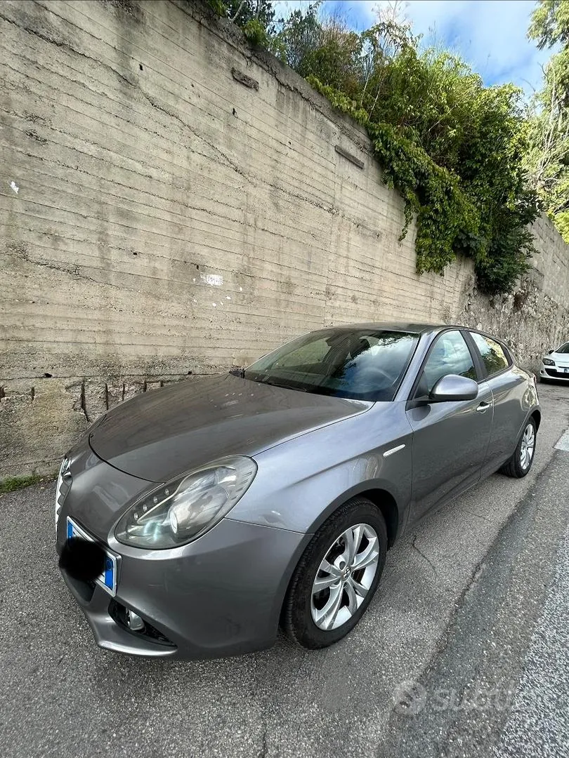 Alfa Romeo Giulietta 2015 photo 5