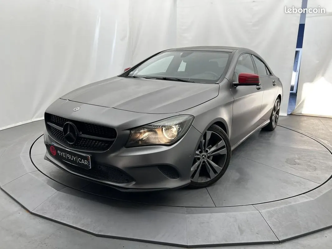 Mercedes-Benz Cla 200