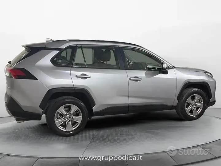 Toyota Rav4 2022 photo 4
