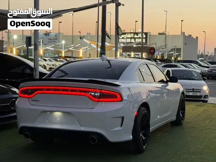 Dodge Charger 2019 photo 2