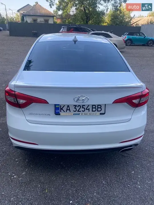 Hyundai Sonata 2015 photo 4