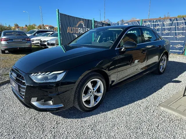 Audi A4 2023 photo 2