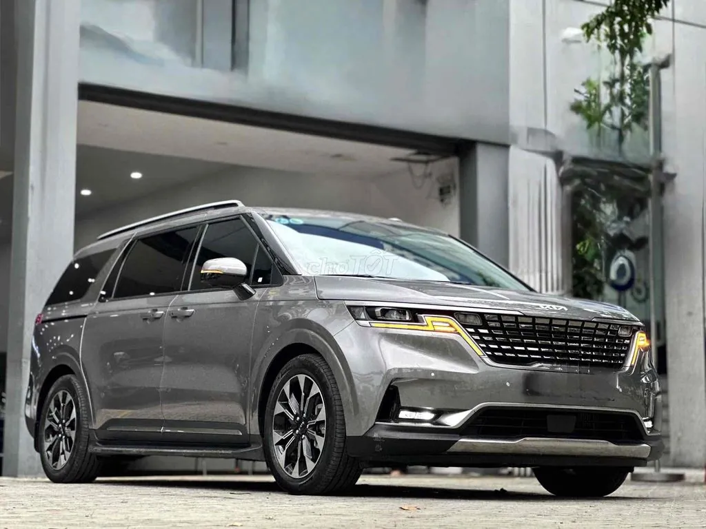 Kia Carnival 2024 photo 2