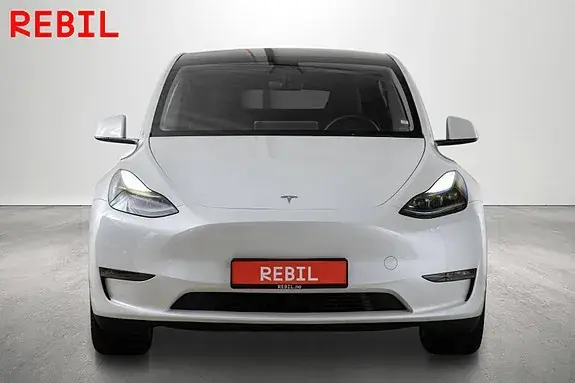Tesla Model Y 2024 photo 3