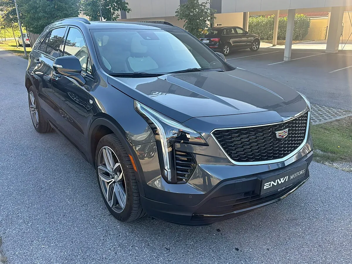 Cadillac Xt4 2021 photo 3