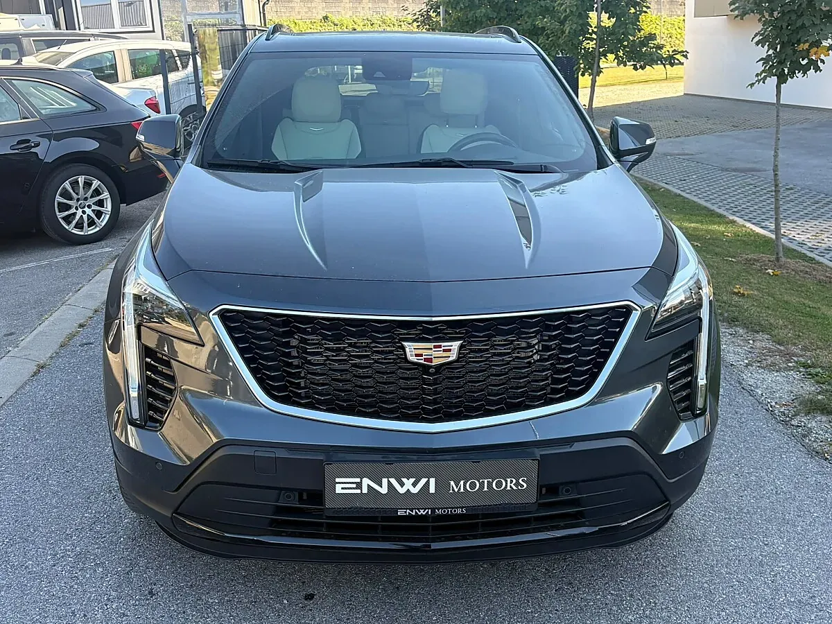 Cadillac Xt4 2021 photo 2