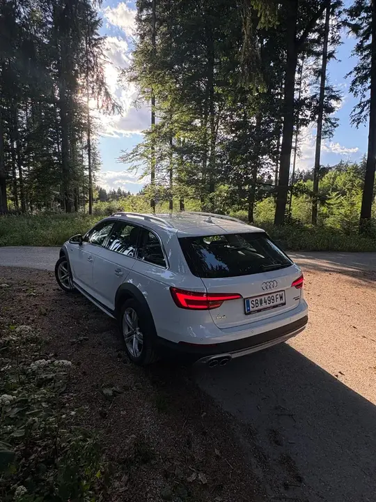 Audi A4 Allroad 2016 photo 2