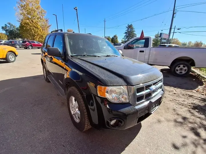Ford Escape 2008 photo 2
