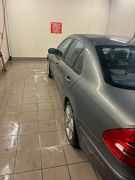 Mercedes-Benz E200 D 2005 photo 5