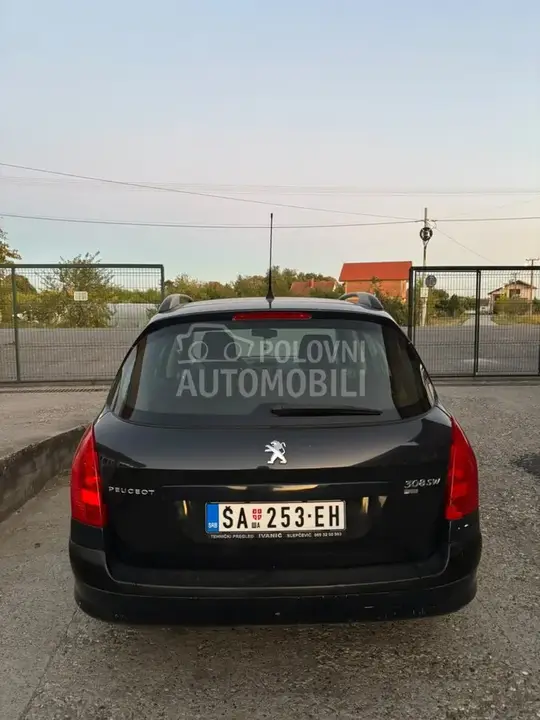 Peugeot 308 2012 photo 4