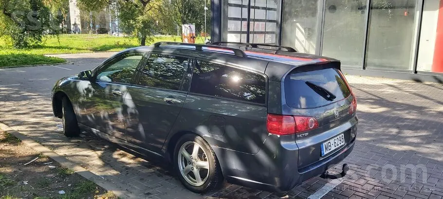 Honda Accord 2005 photo 2