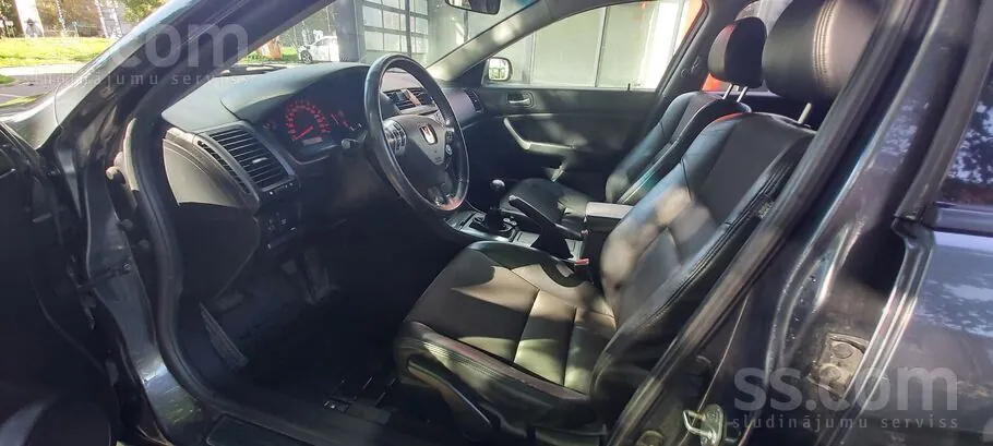 Honda Accord 2005 photo 5