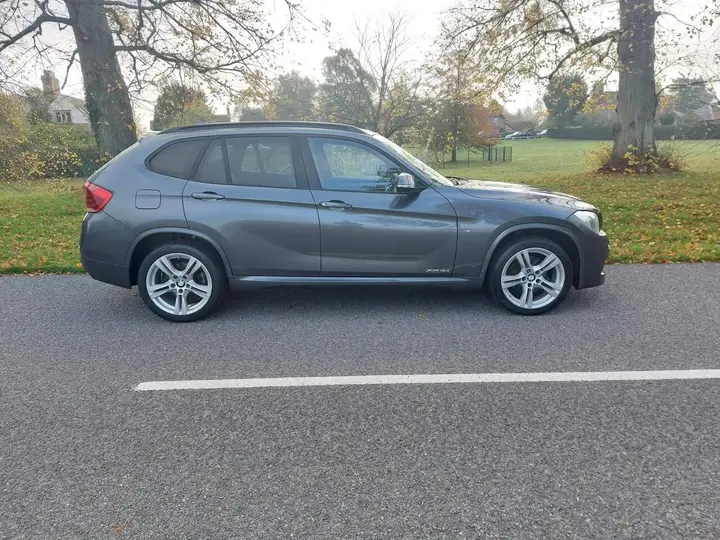 BMW X1 2014 photo 2