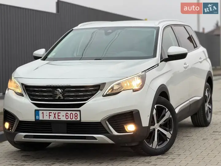 Peugeot 5008 2017 photo 4