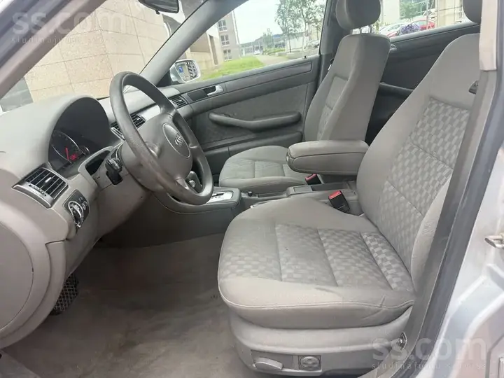 Audi A6 2001 photo 4