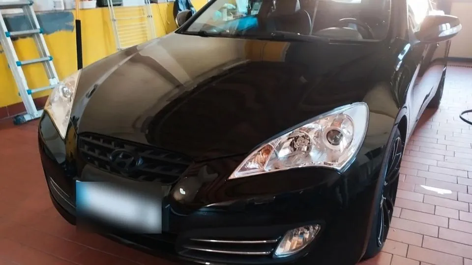 Hyundai Genesis