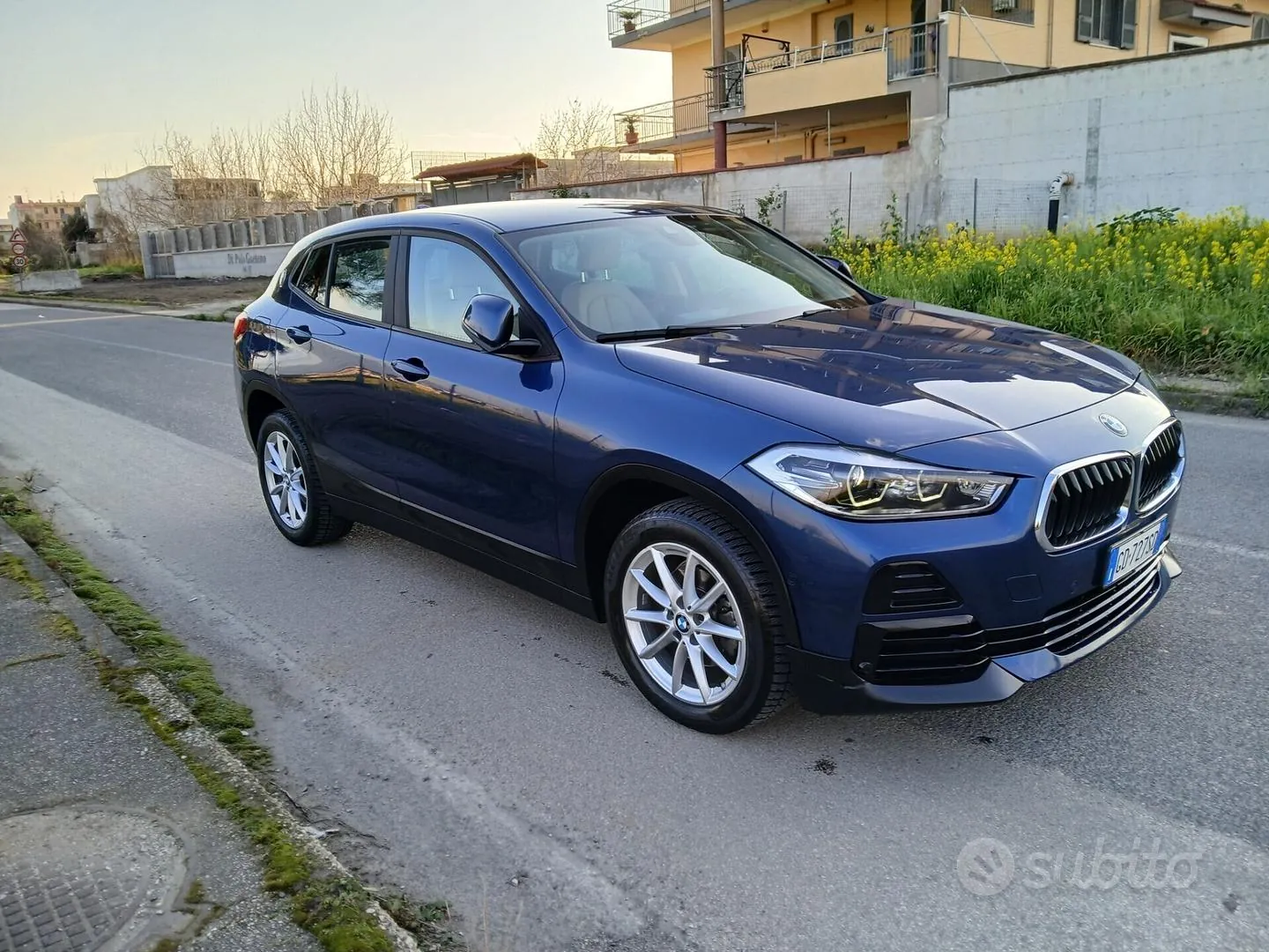 BMW X2