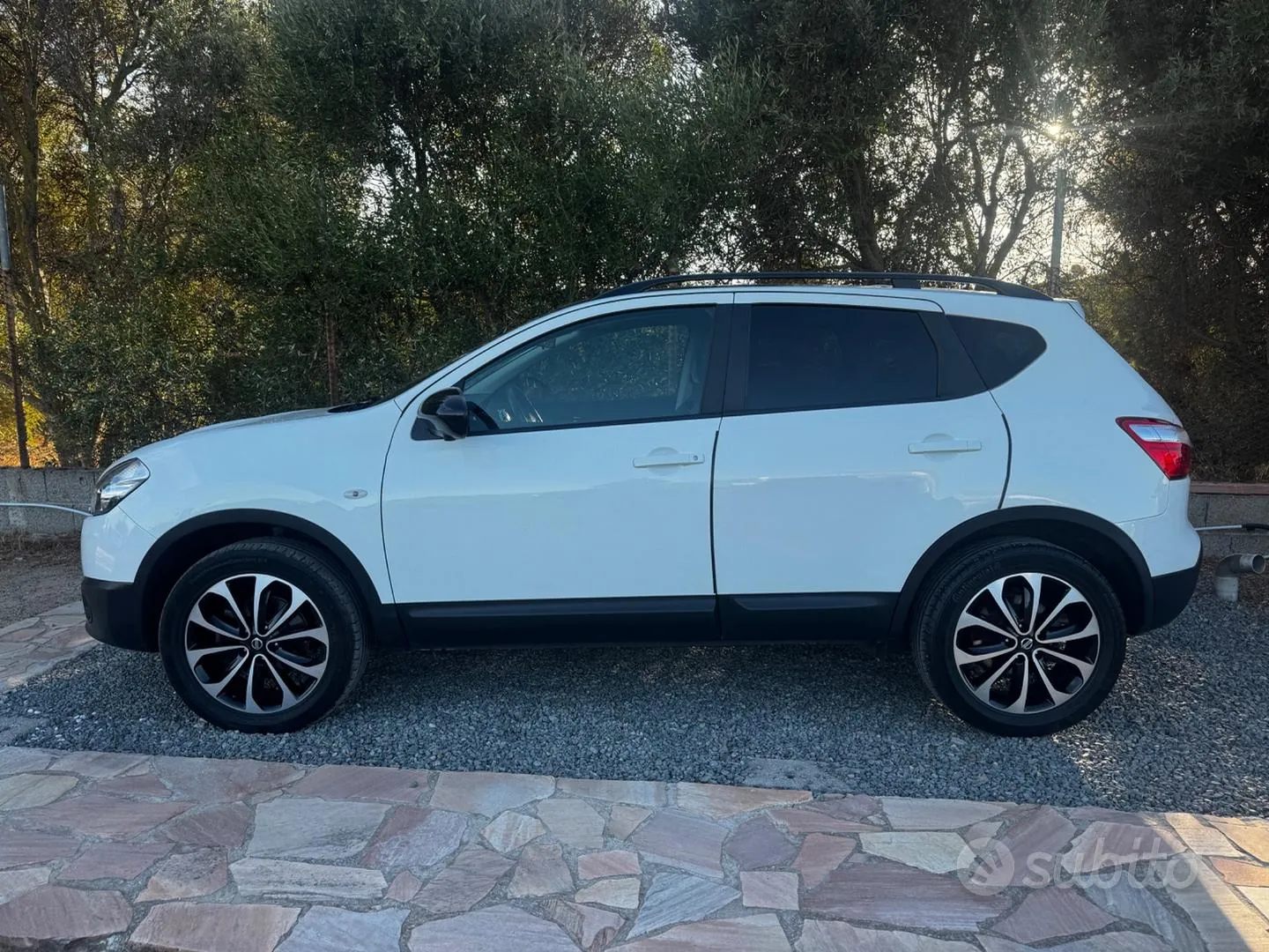 Nissan Qashqai 2013 photo 3