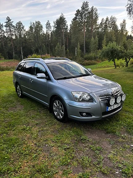 Toyota Avensis 2008 photo 4