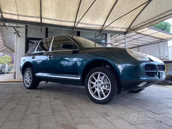 Porsche Cayenne 2003 photo 2