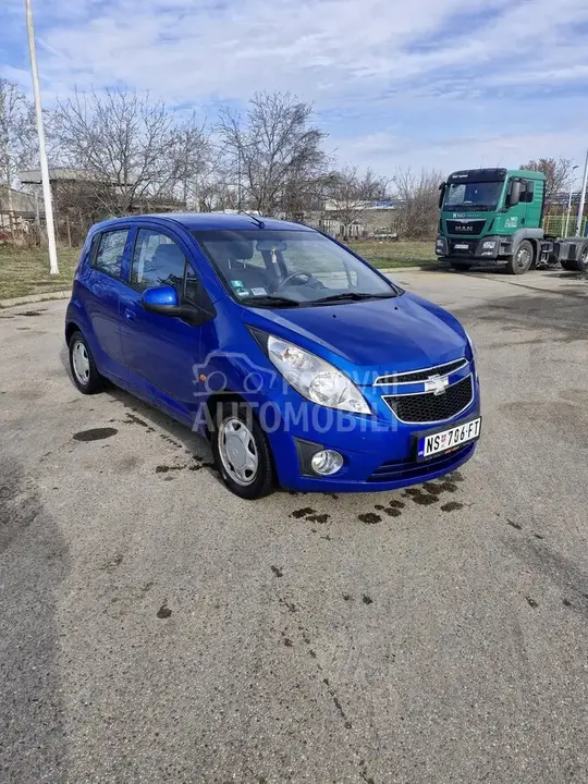 Chevrolet Spark 2010 photo 5
