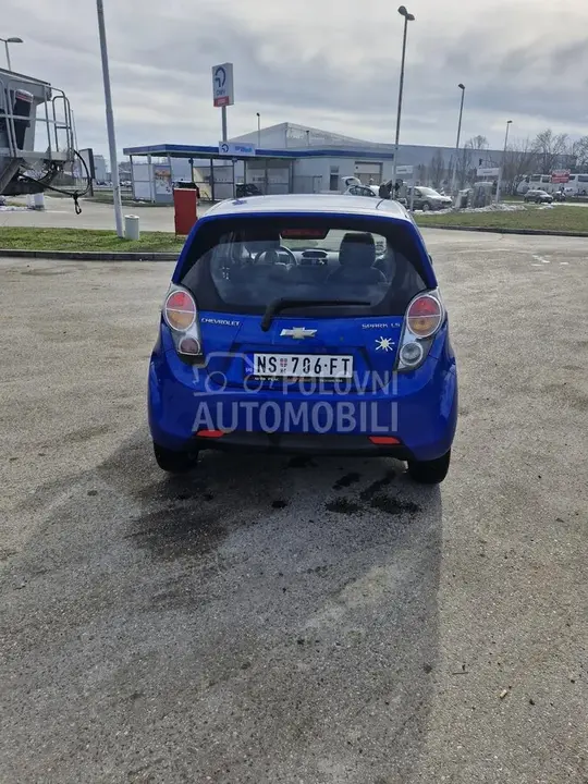Chevrolet Spark 2010 photo 3