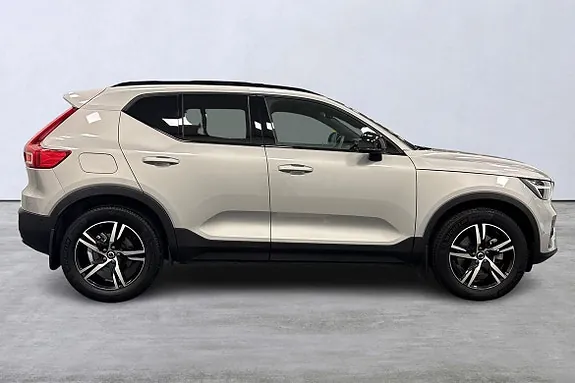 Volvo Xc40 2025 photo 3
