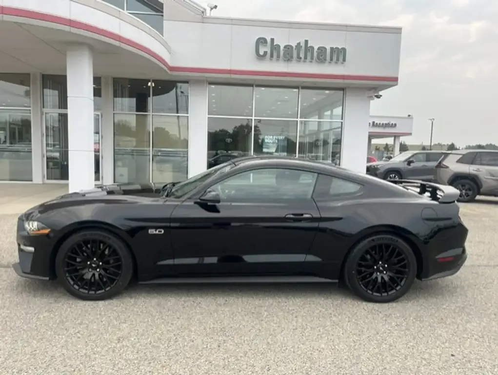 Ford Mustang 2019 photo 2