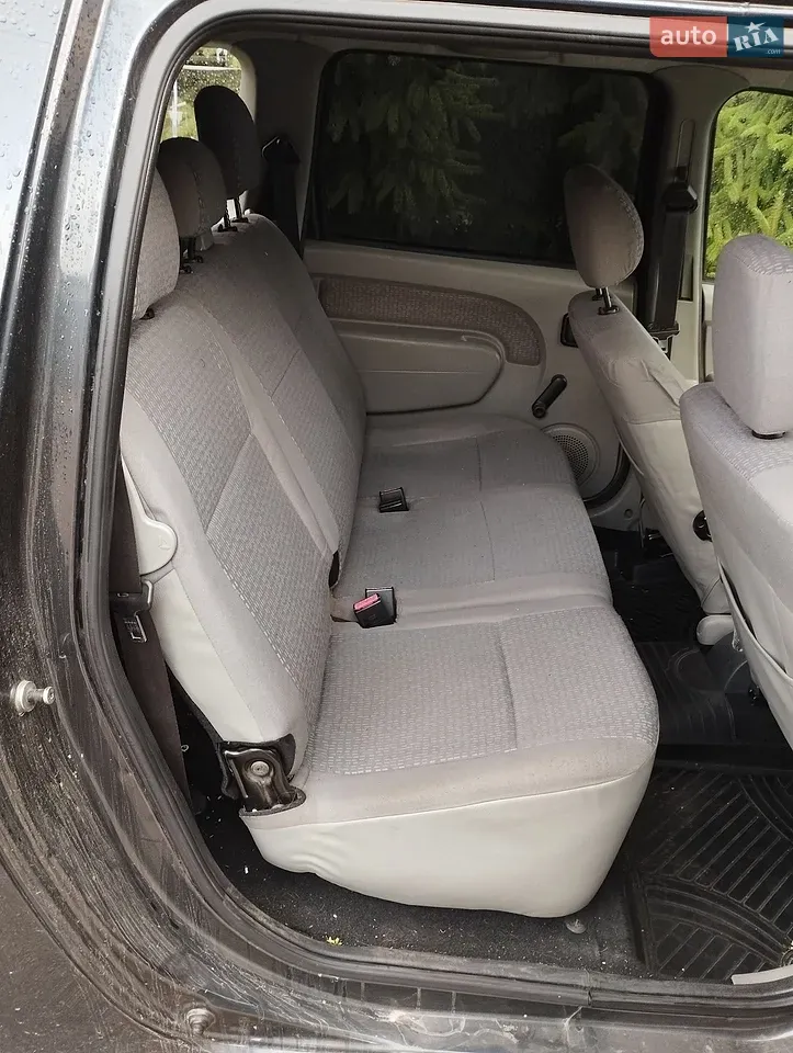 Dacia Logan 2007 photo 5
