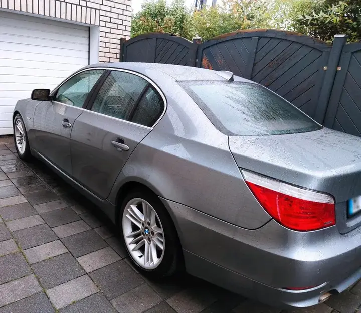 BMW E60