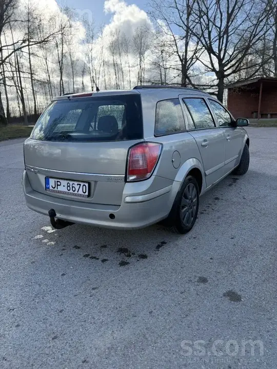 Opel Astra 2006 photo 4
