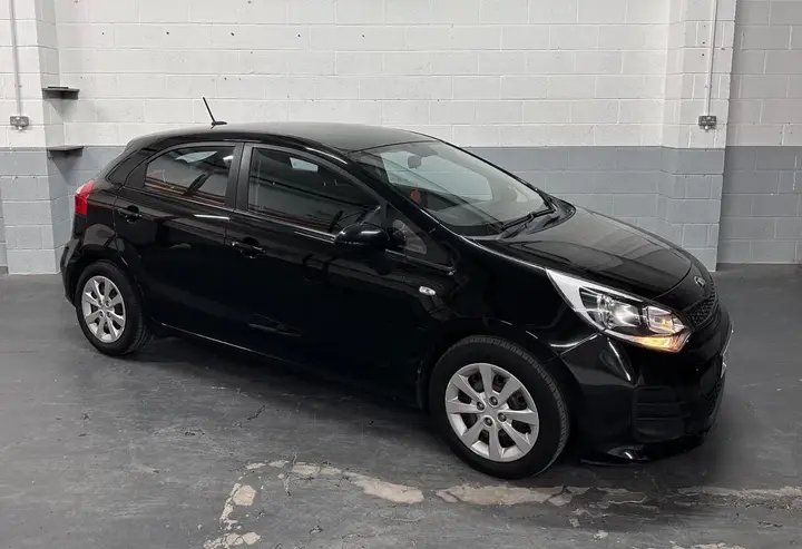 Kia Rio 2015 photo 3