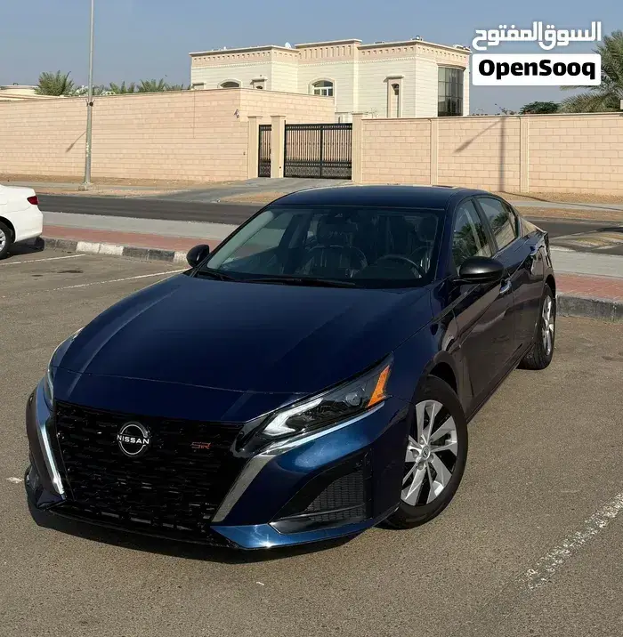 Nissan Altima 2024 photo 2