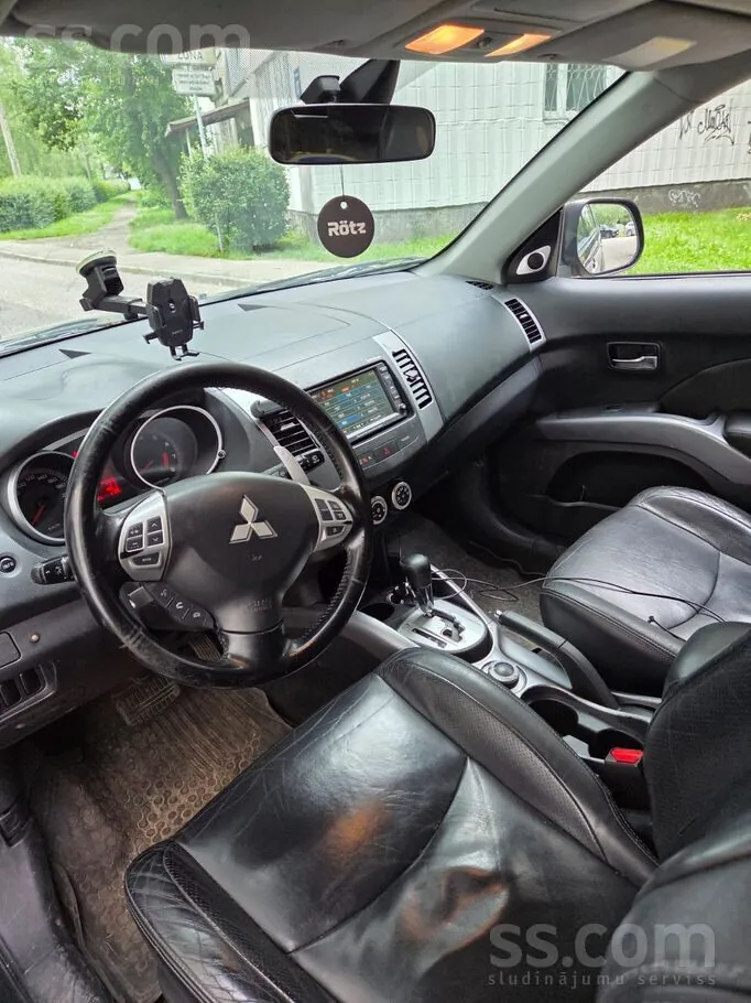 Mitsubishi Outlander 2008 photo 5