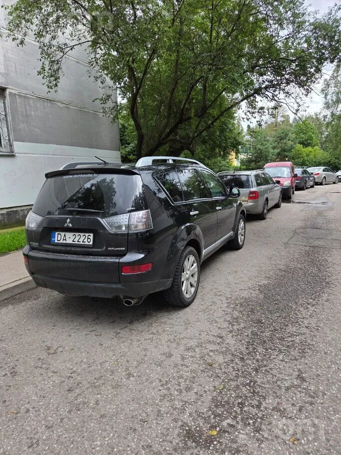 Mitsubishi Outlander 2008 photo 3