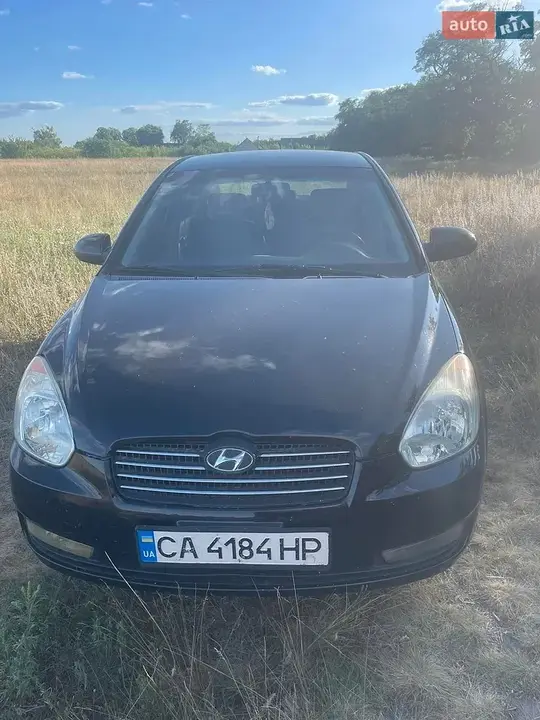 Hyundai Accent 2008 photo 2