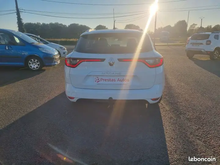 Renault Megane 2020 photo 5
