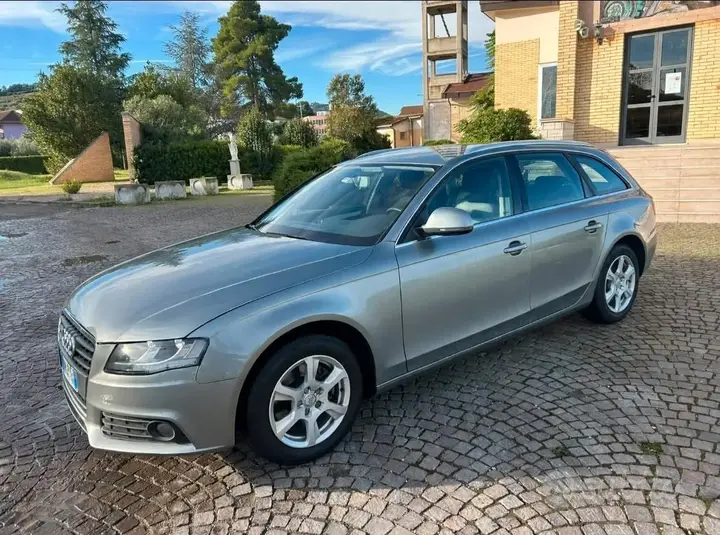 Audi A4 Avant