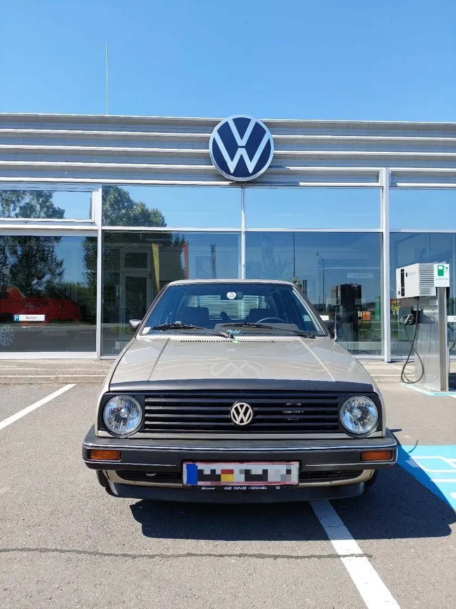 Volkswagen Golf 1986 photo 3