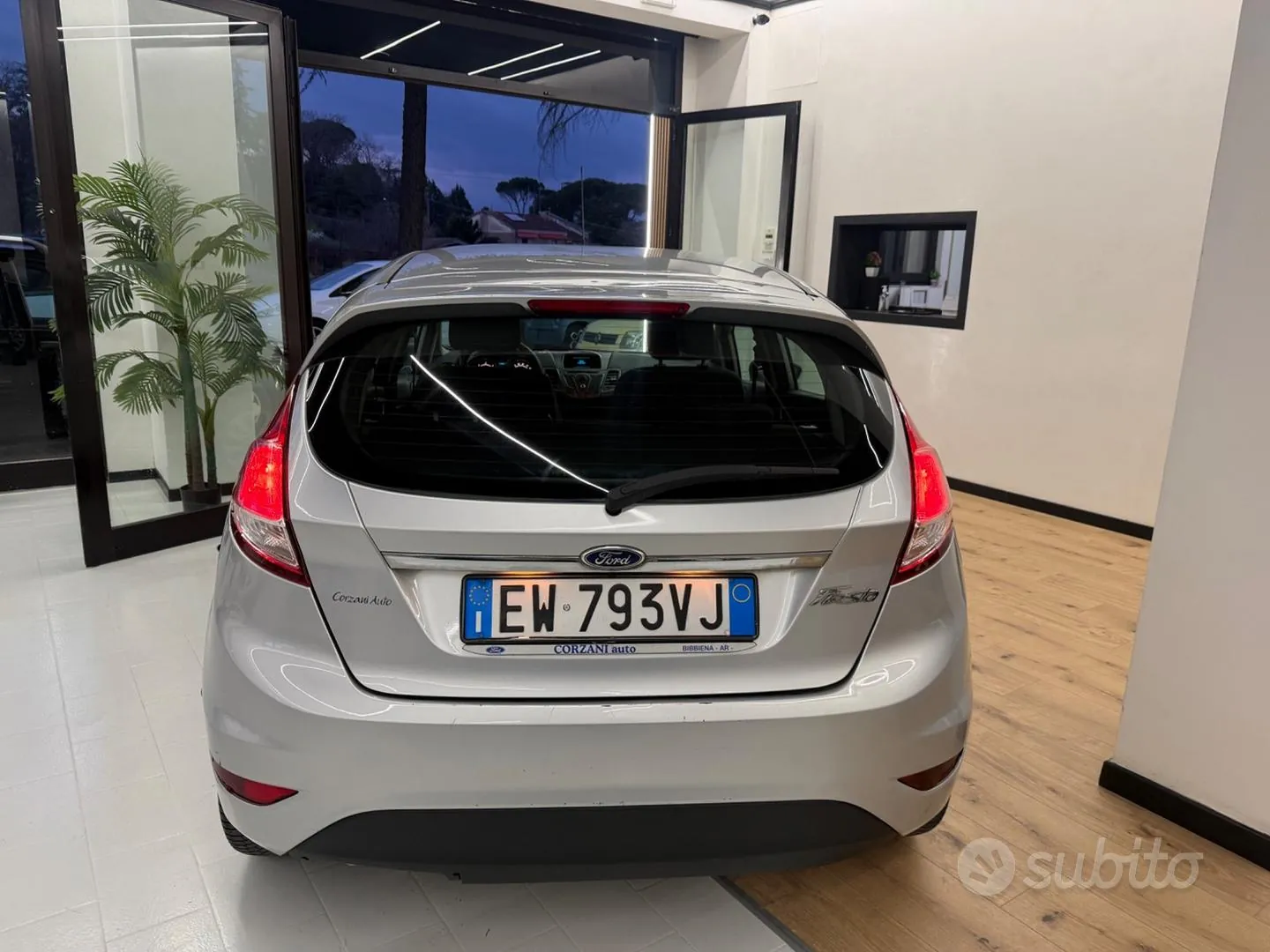 Ford Fiesta 2015 photo 4