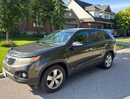 Kia Sorento 2012 photo 2