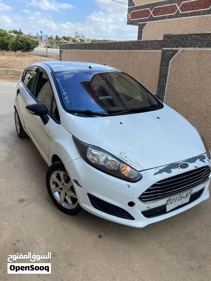 Ford Fiesta 2014 photo 4