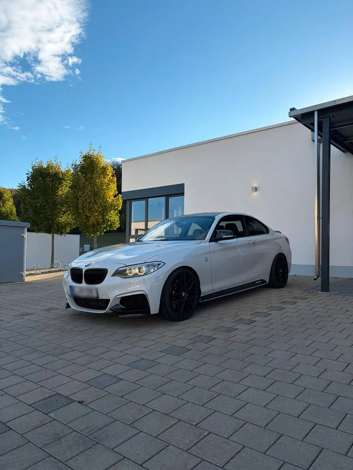 BMW M235I