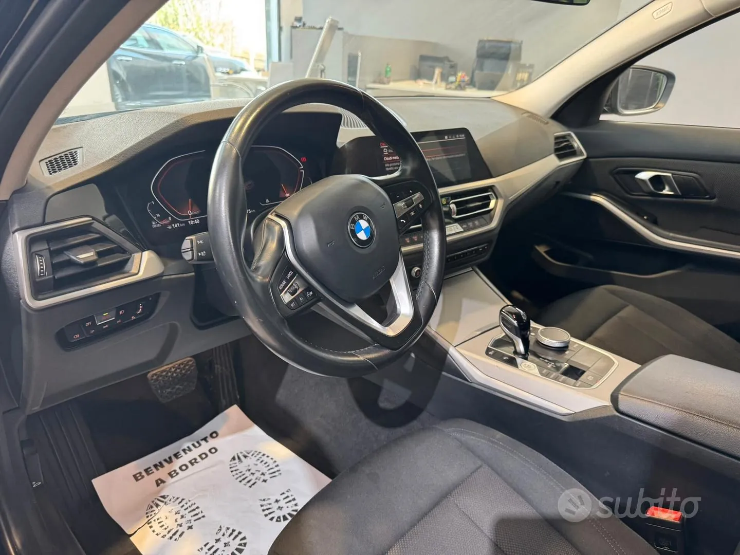 BMW 318D 2022 photo 5